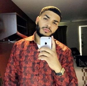 Meet your Posher, Chris